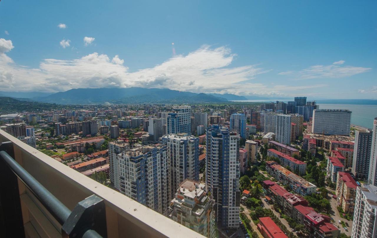 Orbi City Towers Батуми Екстериор снимка