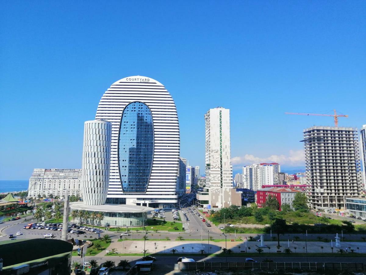 Orbi City Towers Батуми Екстериор снимка