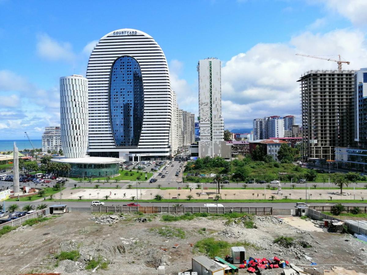 Orbi City Towers Батуми Екстериор снимка