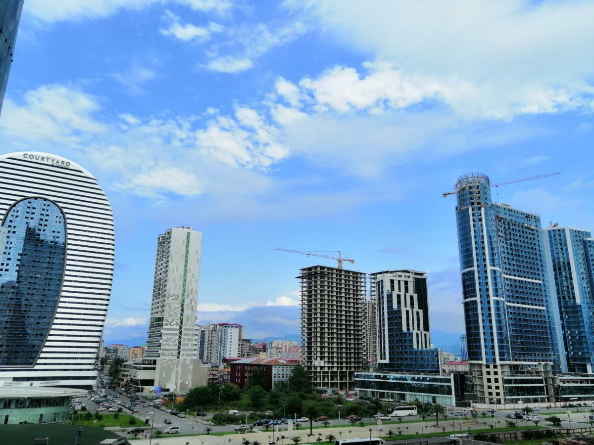 Orbi City Towers Батуми Екстериор снимка